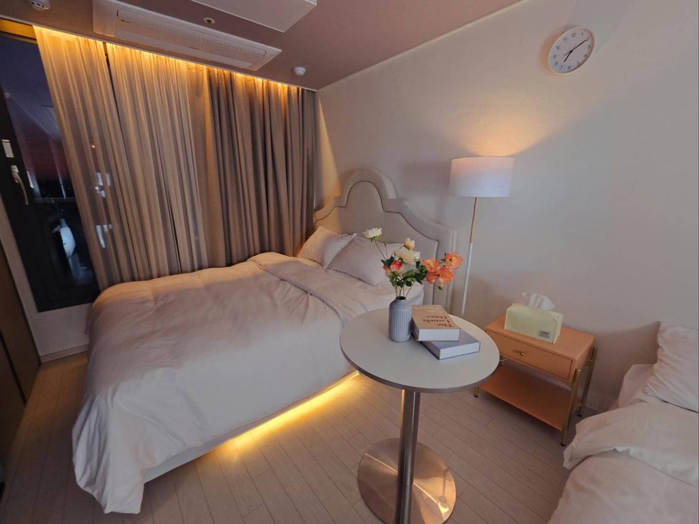 Dongseongro Dsr&U Hotel Room Daegu Zewnętrze zdjęcie